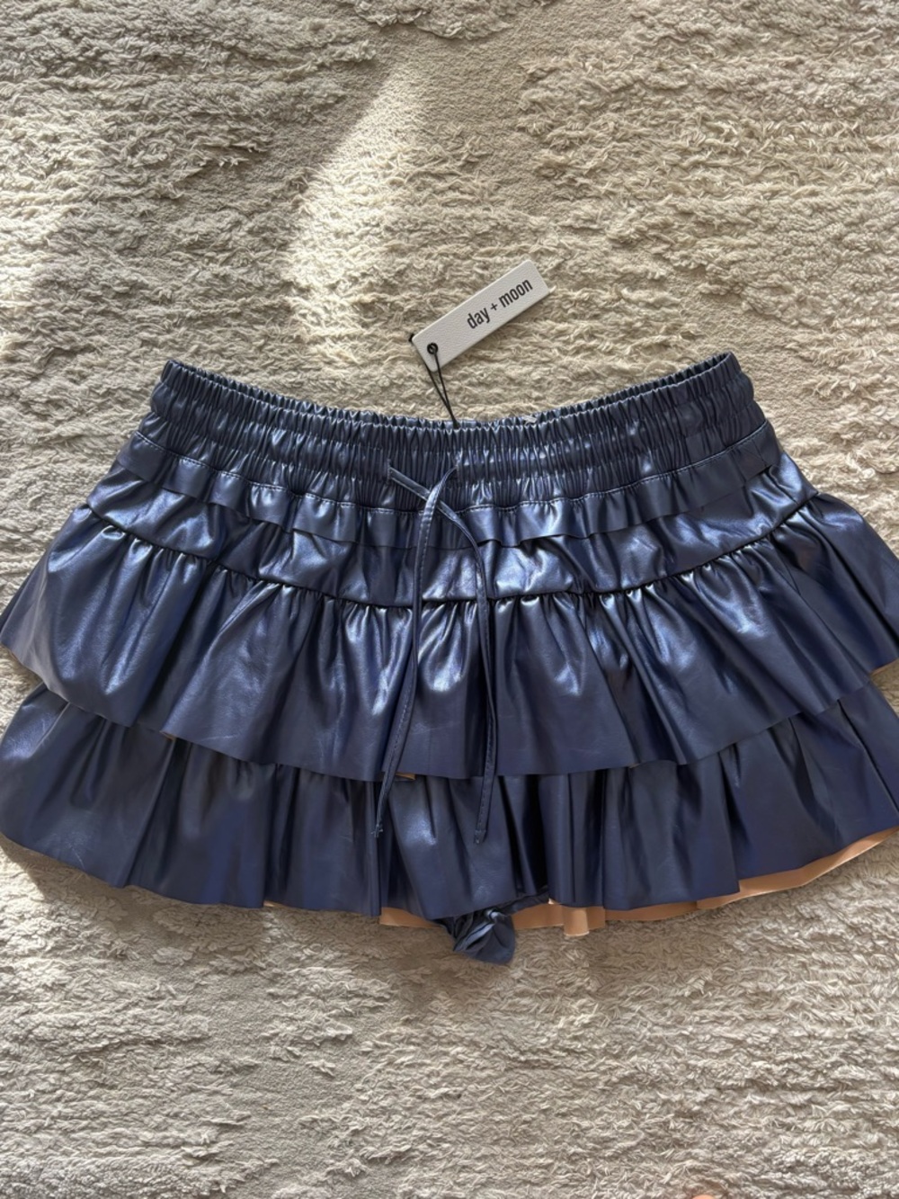 NWT Day + Moon ruffled mini skirt Size L - Picture 2 of 6